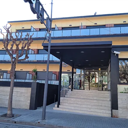 Hotel 153 Castelldefels