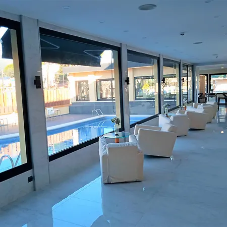 Hotel 153 Castelldefels