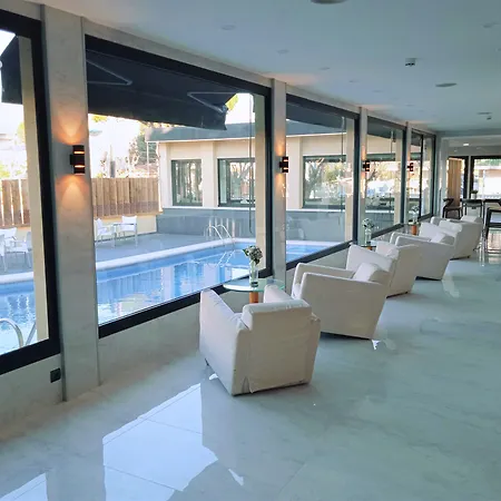 Hotel 153 Castelldefels