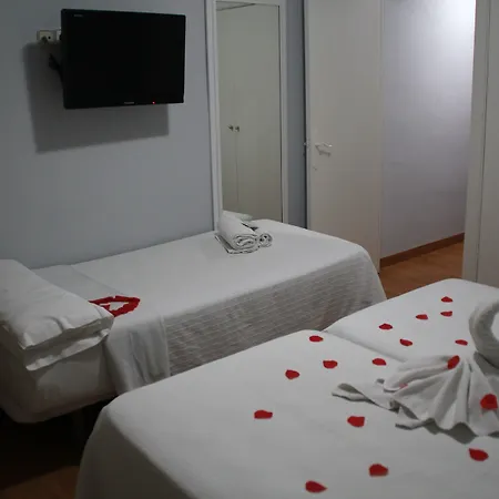 153 3* Castelldefels