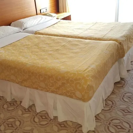 Hotel 153 3*