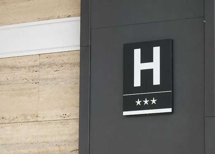 Hotel 153 Castelldefels